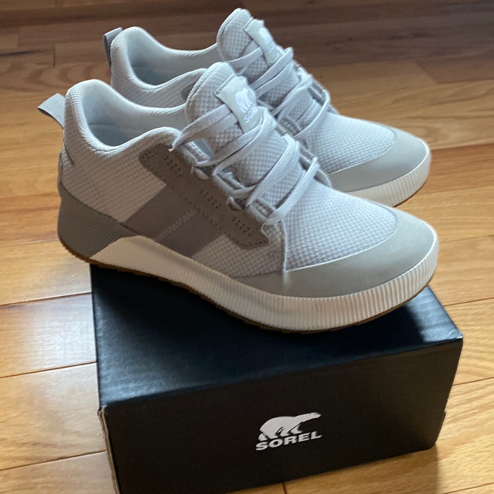 Sorel Out n About III Size 7.5